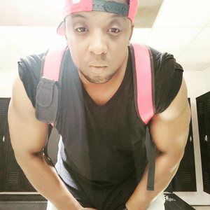 Meet your Posher, Devron